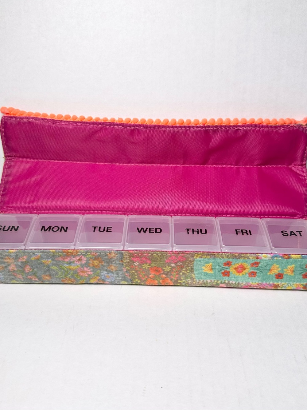NWT Weekly Travel Pill Organizer-Boho Chic Whimsy Fringe Floral Patchwork Cover